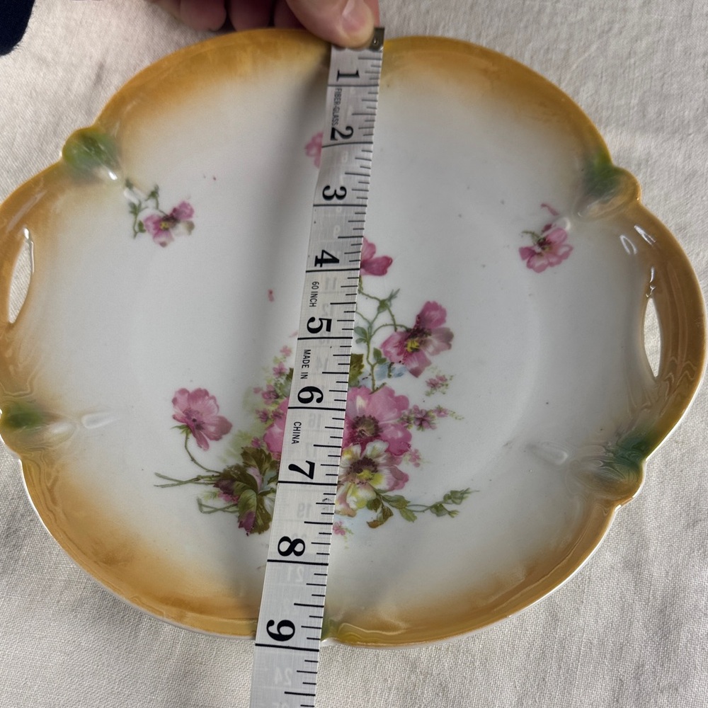 Floral Porcelain Serving Plate or Hang on Wall - Picture 9 of 12